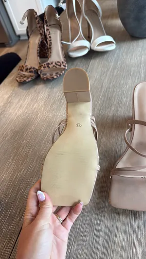 Shein Heels Tan Chunky thumbnail 2