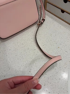 Kate Spade New York Sadie Leather Crossbody Purse in Light Pink EUC thumbnail 4
