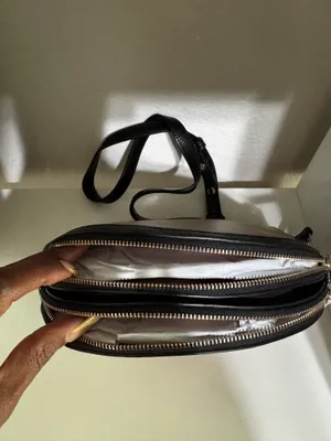 Kate Spade Crossbody Purse thumbnail 5
