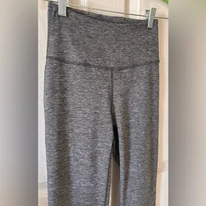 Lululemon‎ Groove Flared Pant 32” in Heathered Black Size 4 thumbnail 9