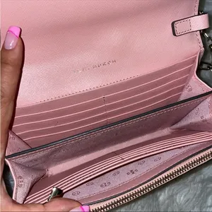 Tory Burch Mini Robinson Cross over bag. thumbnail 7