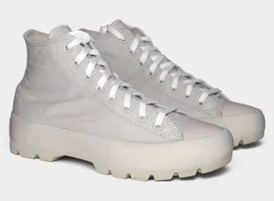 Converse Chuck Taylor Lugged 2.0 Women 11 Desert Sand Leather Platform thumbnail 1