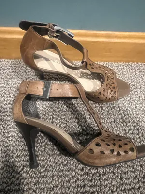 Franco Sarto Brown Leather T Strap Heels, Size 6 thumbnail 2