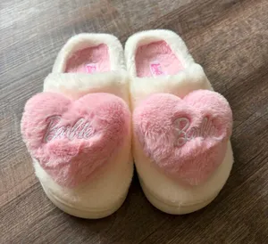 Barbie slippers Pink Size 7 thumbnail 1