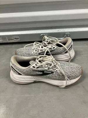 Brooks Adrenaline GTS 23 Women’s Running Shoes Size 8.5 Oreo white and black thumbnail 5