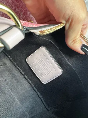 Coach purse Pink thumbnail 4