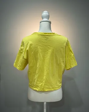 Yellow Levi's Knotted S/S Tee Size M VGUC thumbnail 2