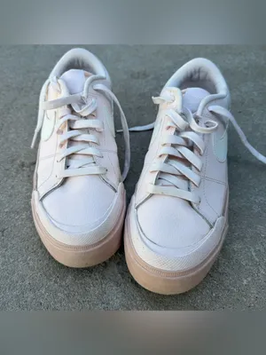 Nike Court Legacy Lift Women's Platform Sneaker - Light Pink/White Size 10 thumbnail 5