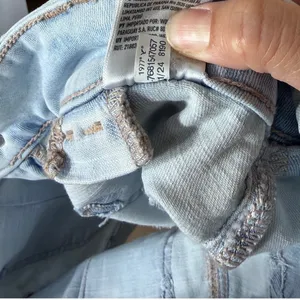 American Eagle Outfitters Denim Shorts Light‎ Wash Size 4 Next Level Stretch thumbnail 7