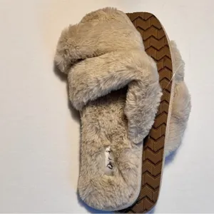 Qupid Women's Double Strap Faux Fur Black Slippers Sz 8 thumbnail 6