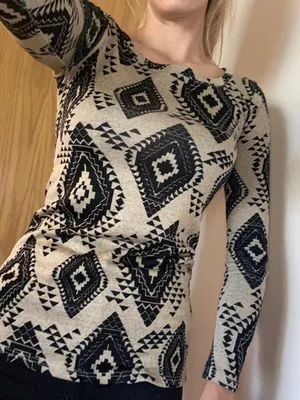 About A Girl Long-sleeve Professional Top thumbnail 4