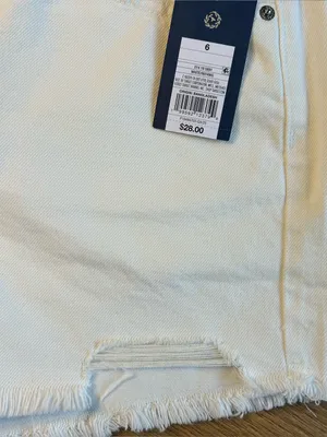 Size 6 Mid-Rise 90's Baggy Jean Shorts 4" Universal Thread™ 100% Cotton thumbnail 6
