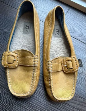 UGG Ansley‎ Mustard Yellow Leather Shearling Loafers Moccasins Size 8 thumbnail 1