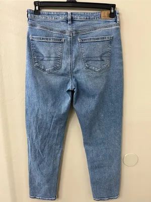 American Eagle Mom Jean Light Blue Denim Distressed Jeans Sz 8 S thumbnail 6