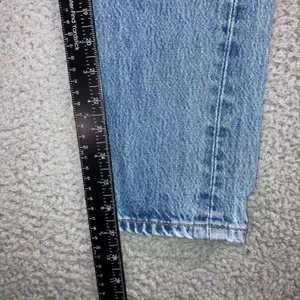 Levi's 501 Original Fit Jeans Women 28x28 Blue Distressed Button Fly Fit 28x27 thumbnail 8