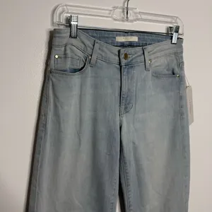 NWT Fidelity Coco Wide Leg Jeans Raw Hem Clearwater Blue‎ Size 26 Clean Girl thumbnail 4