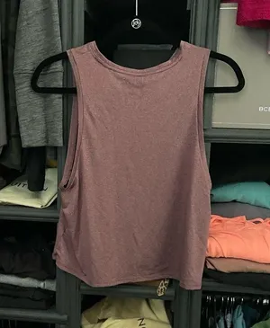 Purple cropped workout tank Size M thumbnail 1