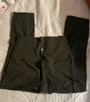 lululemon leggings  thumbnail 1