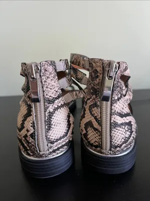 Franco Sarto Gaetana flat gladiator sandals in a natural snake print leather thumbnail 5