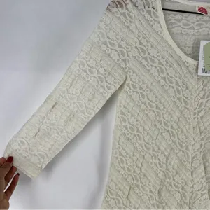 Anthropologie Lilka Ivory Lace Stretch 3/4 Sleeve Swing Top Lightweight Sheer‎ thumbnail 5