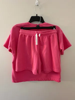 Bright Pink Matching Lounge Set – Top & Shorts, size XXS thumbnail 4