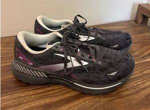 Brooks Adrenaline GTS 23 Womens Running Shoes Black Plum 1203911B072 Size 9 thumbnail 1