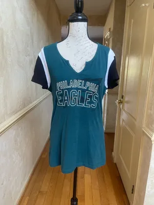 NFL Philadelphia Eagles Midnight Green Colorblock V-Neck Tee Shirt Women’s Large thumbnail 3
