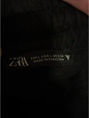 Black cuffed ZARA Sweatpants thumbnail 3