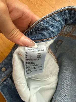 American Eagle Mom Jeans thumbnail 4