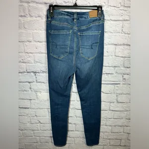 American Eagle distressed Curvy Super High Rise Jeggings‎ dark wash size 4 thumbnail 4