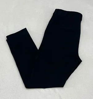 Old Navy Women's High Rise Pixie Pants Size 6 thumbnail 1
