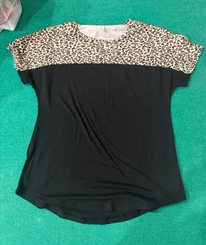 Small black and leopard shirt thumbnail 1