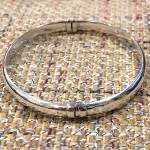 Sterling Silver Spring Closure Locking Clasp Closure Bangle Bracelet Silver thumbnail 4