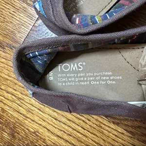 TOMS Gray Classic Canvas Slip-Ons thumbnail 7