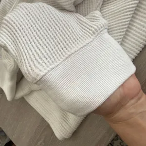 [Abercrombie & Fitch] White Waffle Knit Mock Neck Oversized Sweater Size L/XL thumbnail 12