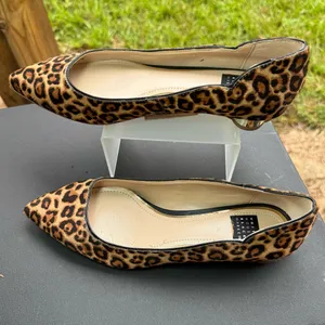 White House | Black Market Leopard Print Women's Flats Size 6M thumbnail 1