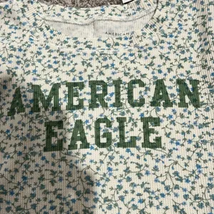 NWT American Eagle long sleeve thumbnail 3