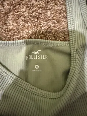 Hollister Tank Top thumbnail 4