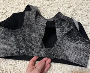 Lululemon Entire Bra Pixel Print Ice Grey Black Size 36dd thumbnail 2