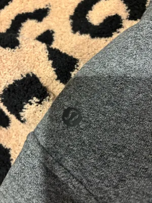Lululemon Jacket Size 6  thumbnail 3