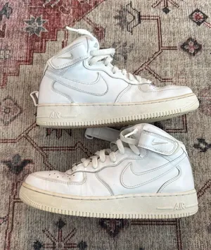 High-Top Air Force 1 Nike White Leather Shoes thumbnail 1