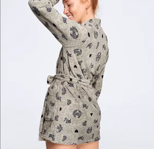 Victoria's Secret PINK Robe thumbnail 3