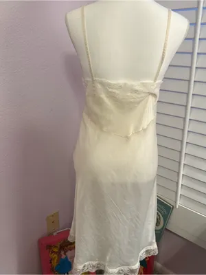 Lace thumbnail 4