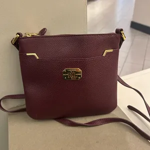 Lauren Ralph Lauren Pebbled Burgundy Crossbody with Gold Hardware-Excellent thumbnail 4