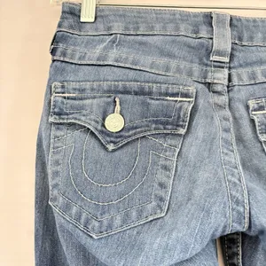 True Religion‎ Women's 25 Straight Leg Jean Blue Pockets Medium Wash Low Rise thumbnail 4