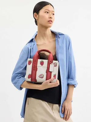 Coach Smith Tote Bag 24 With Strawberry Print CAR80 thumbnail 8