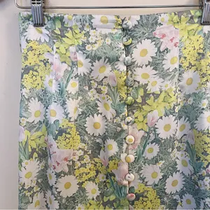 Zara Daisy Meadow Floral Printed Satin Midi Skirt Size XS Bloggers Fave Holiday thumbnail 4