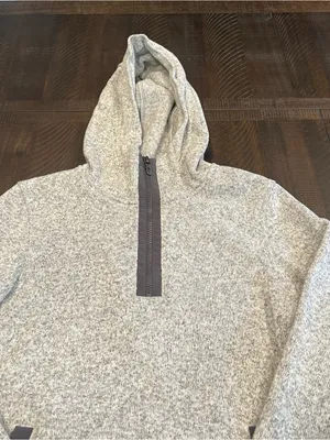 Lululemon it’s fleecing cold pullover light gray 4 women thumbnail 11