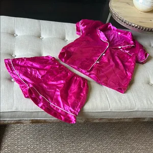 Non Signe Pink Satin Trimmed Two Piece Pajama Set Size Small thumbnail 3