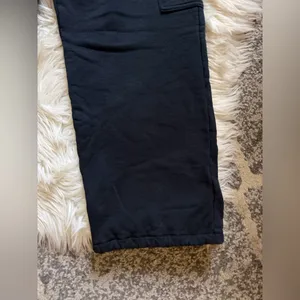 UNIQLO cargo sweatpants thumbnail 4